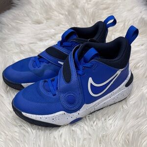 Nike Boys Basketball Shoes